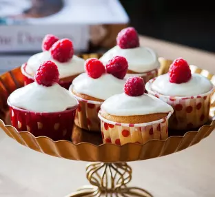 Browse Our Latest Sweet Moments on Instagram - 雨燕直播